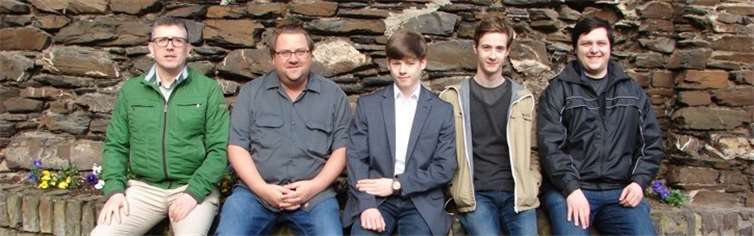 Auch zum Saisonende noch frisch: Carlos Anetsberger, Horst-Peter Wagner, Robin Boos, Janek Tiemann und Jonas Simon.privat