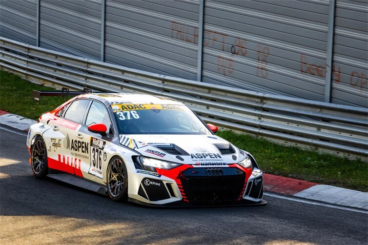 Audi RS3 TVR LMS im Streckenabschnitt Breidscheid