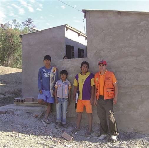 Auf 2.500 Meter Höhe in den Anden hilft die neue Trockentoiletten-Anlage beim Wassersparen. privat