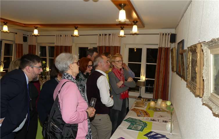 Auf 37 ausgestellten Kunstwerken werden historische Cochemer Motive des heimischen Malers gezeigt.