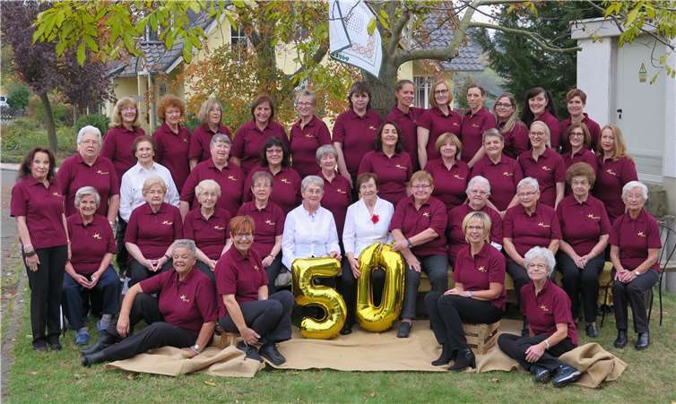 Auf 50 Jahre Spaß an der Freud können die Königsfelder Möhnen zurückblicken.privat