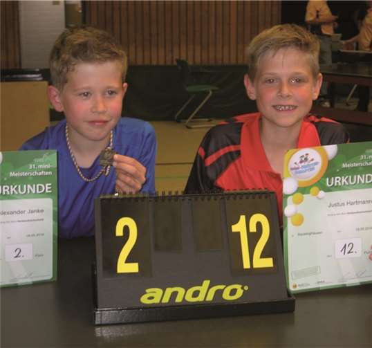 Auf Alexander Janke (links) und Justus Hartmann kann die Tischtennis-Abteilung des FC Pech stolz sein.privat