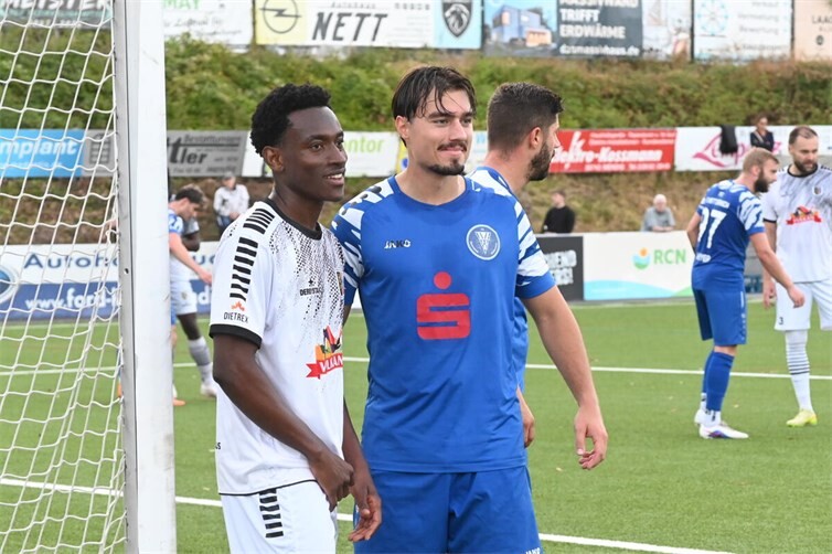 Auf Dama Kanouté (links) musste Trainer Damir Mrkalj in Liebshausen verzichten.