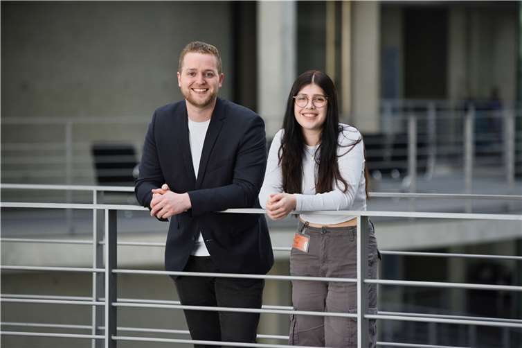 Auf Einladung des heimischen Bundestagsabgeordneten Martin Diedenhofen blickte Carolin Wurm aus Niederbreitbach zum Girls‘ Day hinter die Kulissen des politischen Berlins.  Foto: Christian Spies