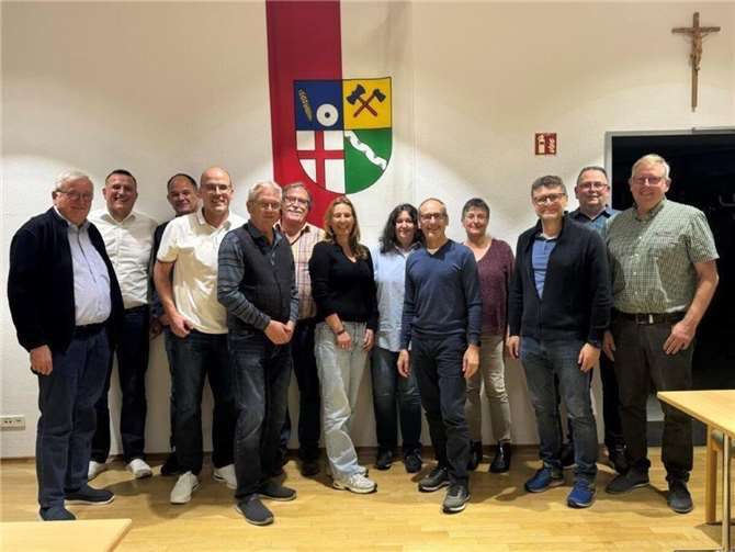 Auf Einladung von Dr. Michael Wilkes trafen sich die Vereinsgründer im Willibrord-Saal der Ortsgemeinde Plaidt. Foto: privat