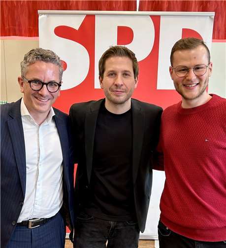 Auf Einladung von MdB Thorsten Rudolph (links) und der Jusos Koblenz um Dennis Tritsky, nahm Kevin Kühnert, der Generalsekretär der SPD, an einer Diskussionsveranstaltung auf der Koblenzer Karthause teil.  Foto: Wahlkreisbüro Thorsten Rudolph / Volker Schmidt