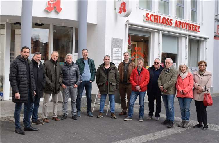 Auf Vorschlag der FWG Andernach erhalten Ärzte bei Übernahme einer Praxis in Andernach eine Niederlassungsprämie. Dadurch konnte bereits ein Nachfolger für die HNO-Praxis auf der Hochstraße (Hintergrund) gefunden werden. Foto: Iris Hiller / FWG