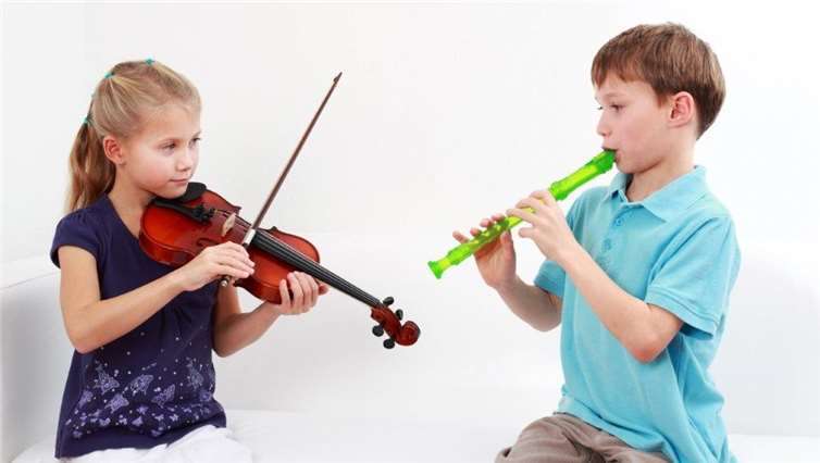 Auf Vorträge von Klavier, Gitarre, Posaune, Blockflöte sowie Gesang dürfen sich die Gäste freuen. Foto: KMS MYK