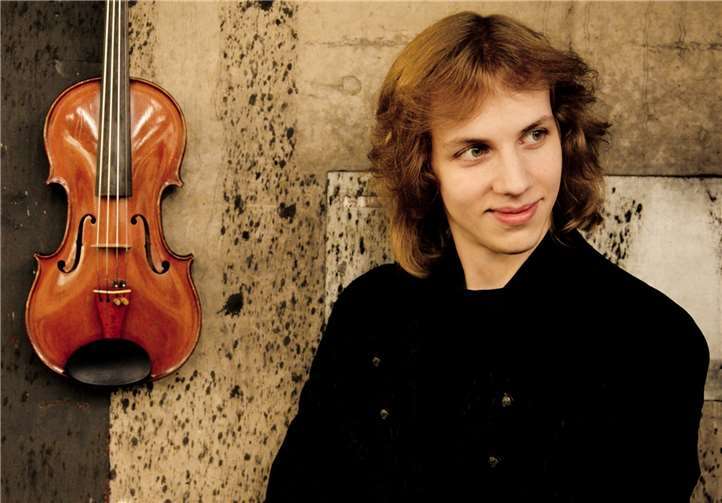 Auf allen Festivals im In- und Ausland ist Albrecht Menzel mit seiner Stradivari ein gern gesehener Gast. Privat