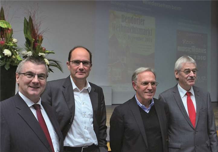 Auf dem 20. Wirtschaftstag sprachen Stadtbürgermeister Syré (v.r.) Prof Wachten, Dr. Placke und Landrat Dr. Saftig.