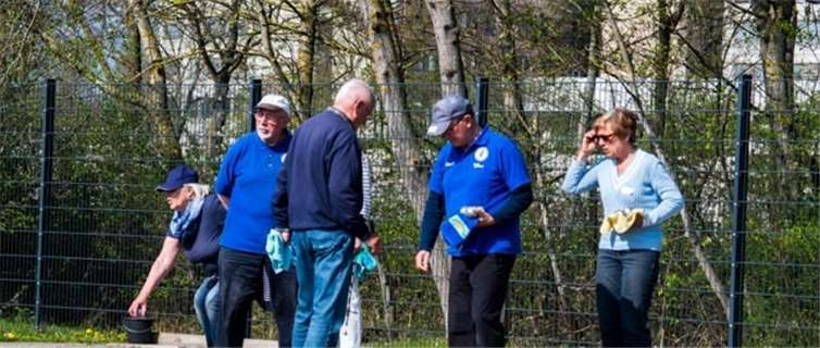 Auf dem Boulodrome in der Alfred-Engel-Sportanlage in Merl begann die Jagd auf das „Schweinchen“.
