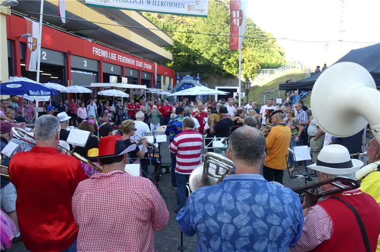 Auf dem Cochemer Feuerwehrfest erlebten die engagierten Gastgeber einen wahren Besucheransturm.