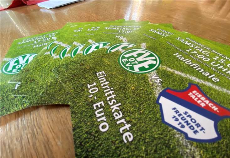 Auf dem Kunstrasenplatz am Engerser Wasserturm treffen der FV Engers und die Eisbachtaler Sportfreunde im Rheinlandpokal-Halbfinale ab 17 Uhr aufeinander.Foto: privat