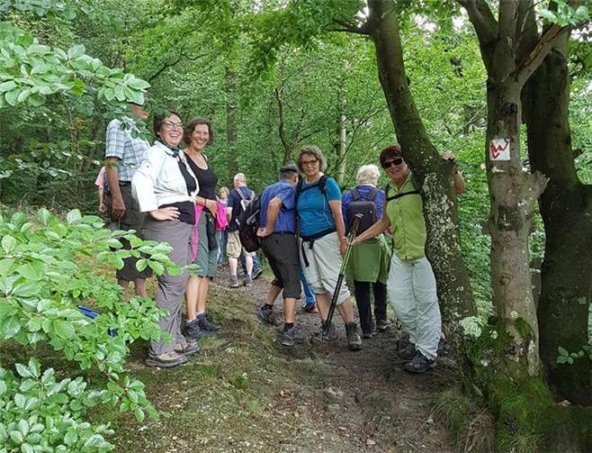 Auf dem Lahnwanderweg ging es dem Ziel entgegen.