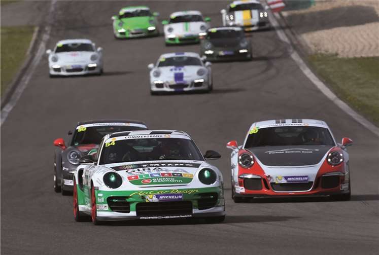 Auf dem Nürburgring wird es wieder zu packenden Rennen kommen. Gruppe C GmbH