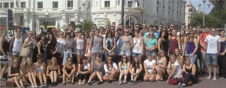 Auf dem Programm der Schülerinnen und Schüler stand natürlich die Erkundung „berühmter“ Orte und Plätze.  privat