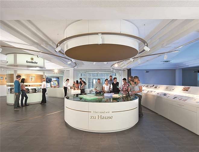 Auf dem Prrogramm der Brauereibesichtigung steht auch das neu gestaltete Besucherzentrum mit vielen neuen Ausstellungs- und Erlebniselementen. Krombacher