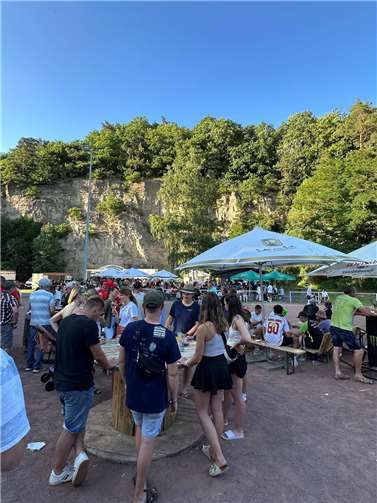 Auf dem Riedener Sportplatz wurde das Rieden-Treffen 2025 drei Tage gefeiert.