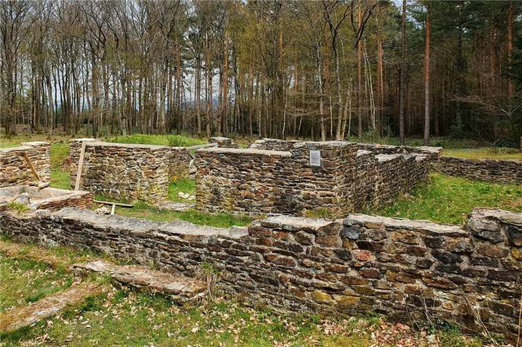 Auf dem Rundweg sind die Überreste einer ehemaligen römischen Villa zu finden.Foto: Saskia Neumann 