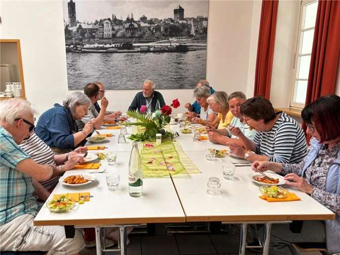 Auf dem Speiseplan stand der italienische Klassiker Pasta Bolognese. Fotos: VG Weißenthurm