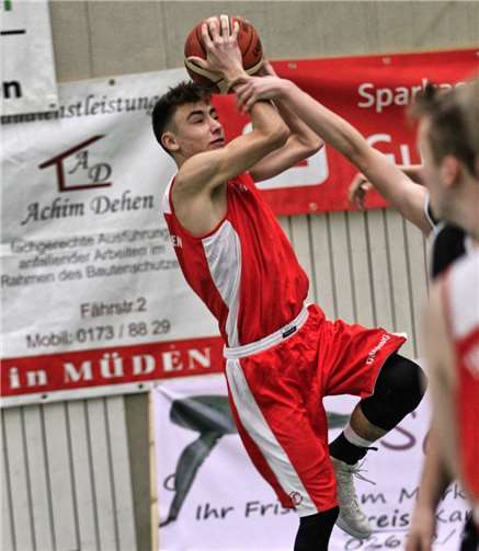 Auf dem Sprung zum ersten Saison war der U18 Nachwuchs des TuS Treis-Karden, der in Horchheim mit 81:76 gewinnen konnte. Alex Dauns