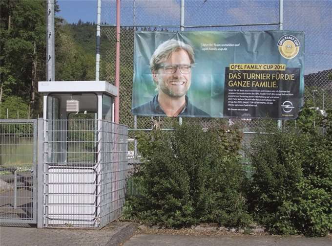 Auf dem TuS-Platz in Mayen wird am Samstag, 31.Mai eines der 60 bundesweiten Vorrundenturniere um den Pokal des OPEL FAMILY CUP ausgespielt. Veranstalter ist der SV Rheinland Mayen gemeinsam mit dem Autohaus Sürth.H. Weiner