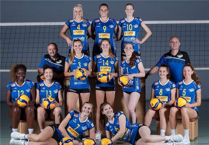 Auf dem Weg in die 1. Bundesliga Volleyball: die „Deichstadtvolleys“ des VC Neuwied 77.Fotos: Eckard Schwabe