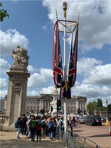 Auf dem Weg zum Buckingham Palace.