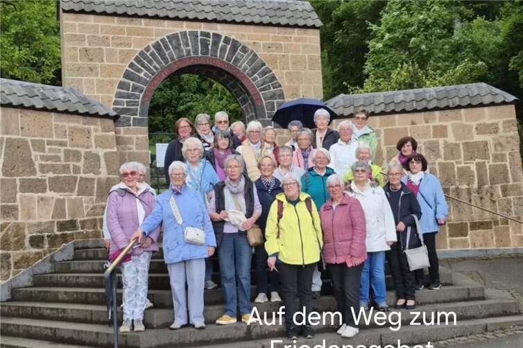 Auf dem Weg zum Friedensgebet