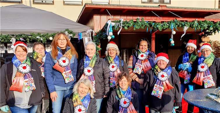 Auf dem Weihnachtsmarkt waren sie noch optimistisch. Foto: privat