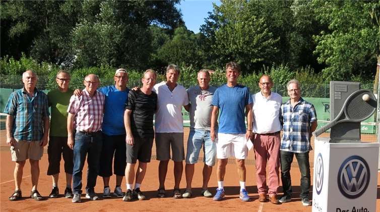 Auf den Anlagen in Weibern und RIeden wurde der vierte Konrad-Cup ausgetragen.Privat