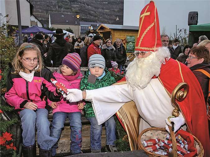 Auf den Besuch des Nikolauses freuten sich die Kinder.