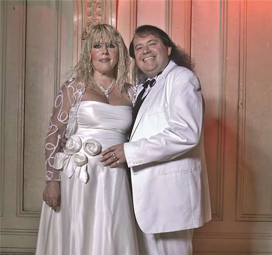 Auf den Bühnen der Welt zuhause: Elena Fastovski und Dimitri Sharkov. privat