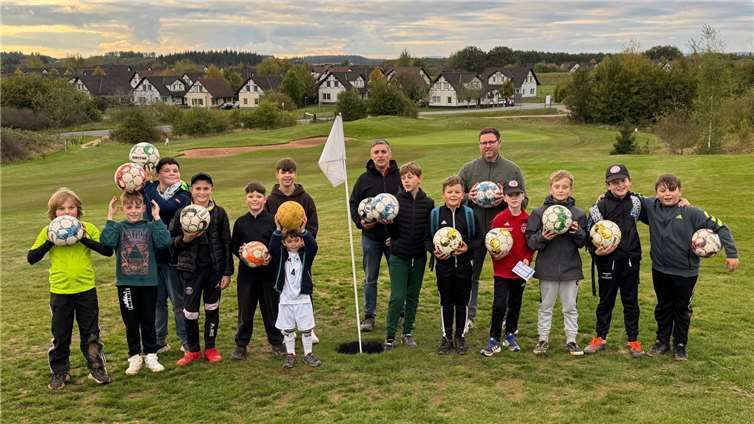 Auf der 15-Loch-Anlage hatten die Kinder großen Spaß.  Foto: privat