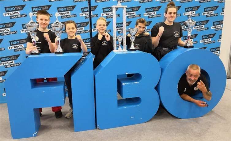 Auf der Fibo in Köln kämpften die Kickboxer erfolgreich im Kwon Cup. Foto: privat