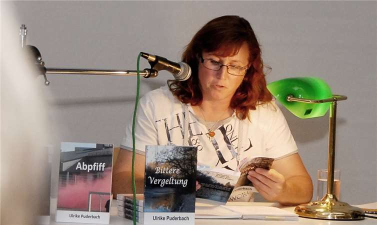 Auf der Frankfurter Buchmesse vor drei Jahrenbegann die steile Karriere der heimischen Autorin Ulrike Puderbach.Auch mit ihrem Kriminalroman „Bittere Vergeltung“ verstand siees meisterhaft, ihr Publikum schriftstellerisch zu fesseln.