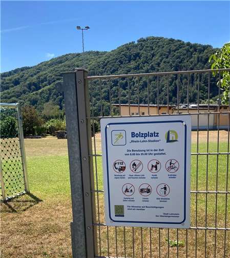 Auf der Freizeitwiese am Rhein-Lahn-Stadion kann ab sofort gebolzt werden!  Foto: Stadtverwaltung Lahnstein
