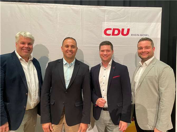 Auf der Mitgliederversammlung der CDU Rhein-Mosel wurde Jens Firmenich, Partei- und Fraktionsvorsitzender der CDU Rhein-Mosel, mit einer starken Mehrheit, zum Kandidaten für die 2022 anstehende Wahl des Verbandsgemeinde-Bürgermeisters nominiert.Foto: privat