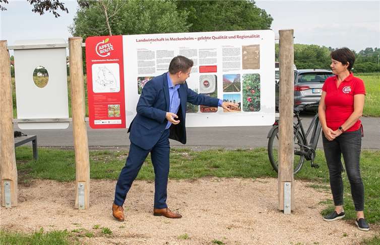 Auf der Rückseite sind Informationen zum Thema „Landwirtschaft in Meckenheim – gelebte Qualität und Regionalität“ zu finden.