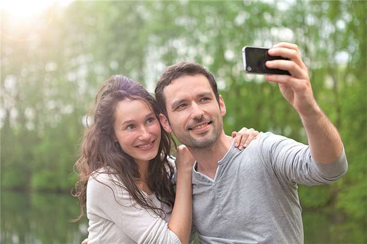 Auf die Teilnehmer der Fotoaktion „Wilder Wald“ warten tolle Preise.Production Perig/Fotolia