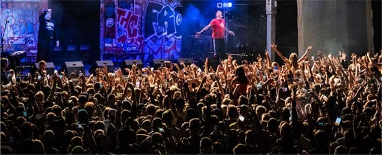 Auf drei Bühnen, einer großen Campingfläche, einer Street-Food Meile und vieles Weitere wurde beim Spack! Festival gefeiert. Fotos: Axel Livepictures