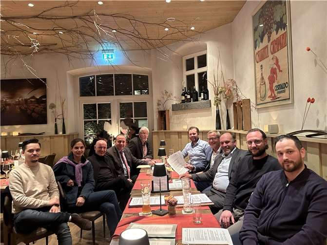 Auf eine gut besuchte Veranstaltung zur Finanzierungsproblematik der Feuerwehren konnte die FDP Brohltal zurückblicken. Foto: FDP Brohltal