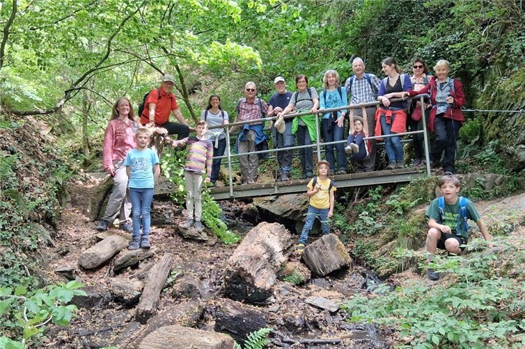 Auf einem Steg in der Ruppertsklamm