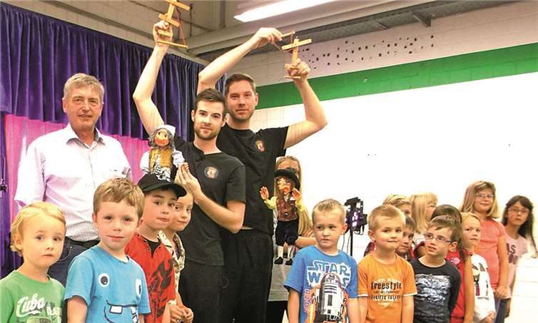 Auf große Resonanz stießen beim „Gewerbeparkfest Füllscheuer“ die Vorstellungen der vielfach ausgezeichneten „Koblenzer Puppenbühne“. privat