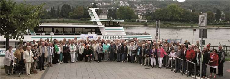 Auf großer Rheinfahrt nach Remagen...privat