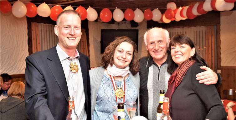 Auf ihre Freunde aus dem A-Team kann Prinzessin Astrid Fassbender sich verlassen.