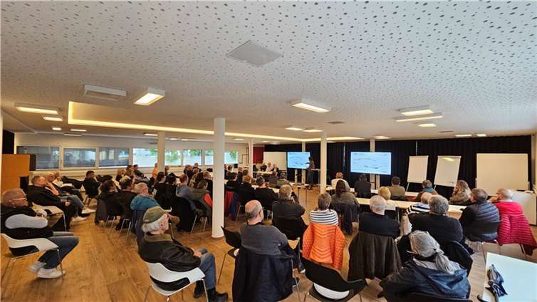 Auf reges Interesse stieß die Informationsveranstaltung der Aufbau- und Entwicklungsgesellschaft Bad Neuenahr-Ahrweiler zu den anstehenden Baumaßnahmen in der Niederhut.