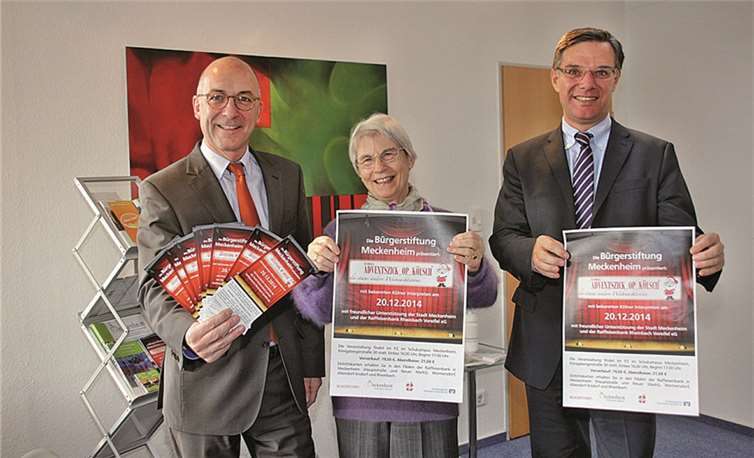 Auf viele Besucher zur Veranstaltung „Adventszick op Kölsch“ am 20. Dezember zugunsten der Bürgerstiftung Meckenheim am 20. Dezember hoffen Bürgermeister Bert Spilles, Frau Dr. Erika Neubauer und Burkhardt Kraus (von links). Stein