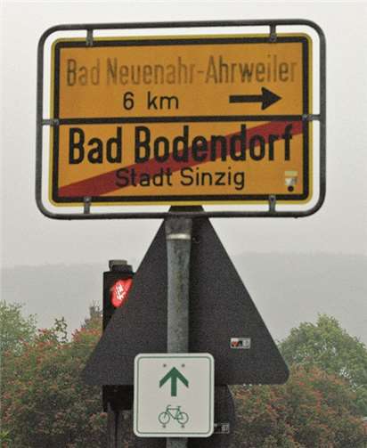 Aufatmen in Bad Bodendorf - die Anschaffung neuer Schilder wird nicht nötig sein.BL