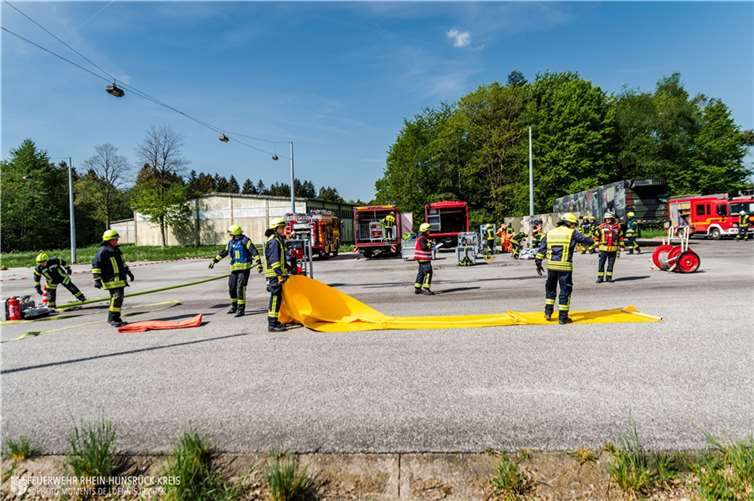 Aufbau der Dekontaminationsstrecke.